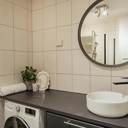 Corner For 6 Guests With A View & Balcony * Bergen